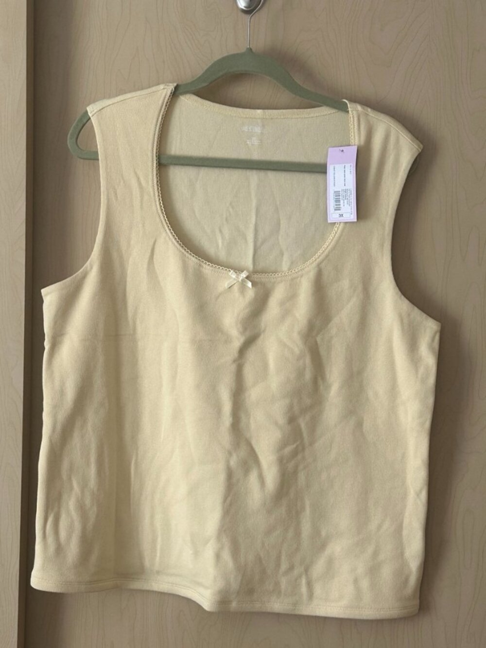 Wild Fable Butter Yellow Scoop Neck Tank Top